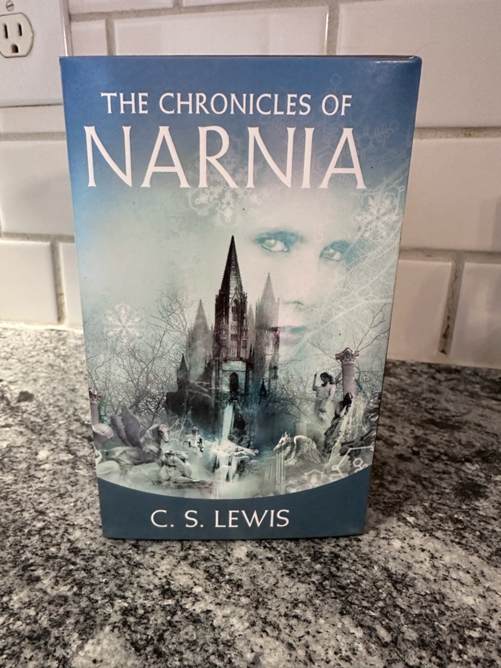 Complete Chronicles of Narnia 7 Book Box Set C.S. Lewis Harper Paperback Set - Picture 2 of 3